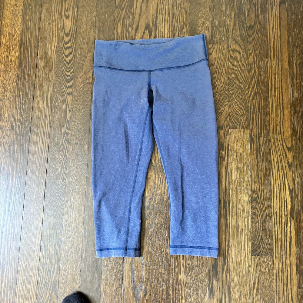 Lululemon Blue Capri Leggings Size 4